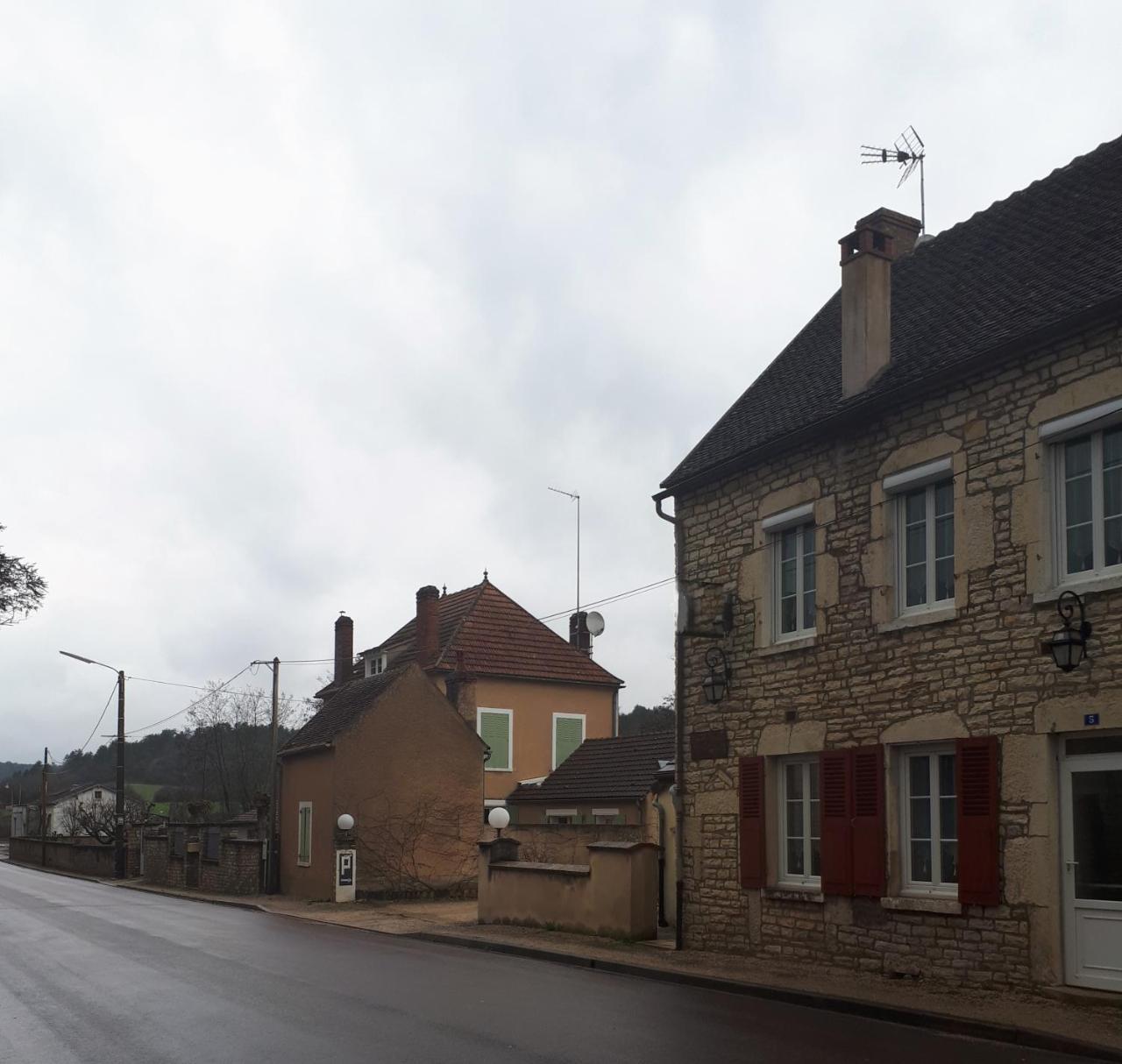 Chambres D'Hotes La Chaumiere Arcy-sur-Cure Exterior foto